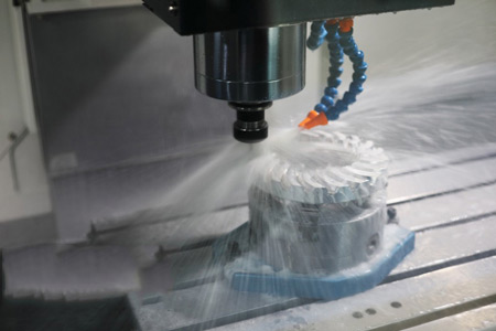 金屬生產液中添加工業增稠劑 金屬生產液中添加工業增稠劑